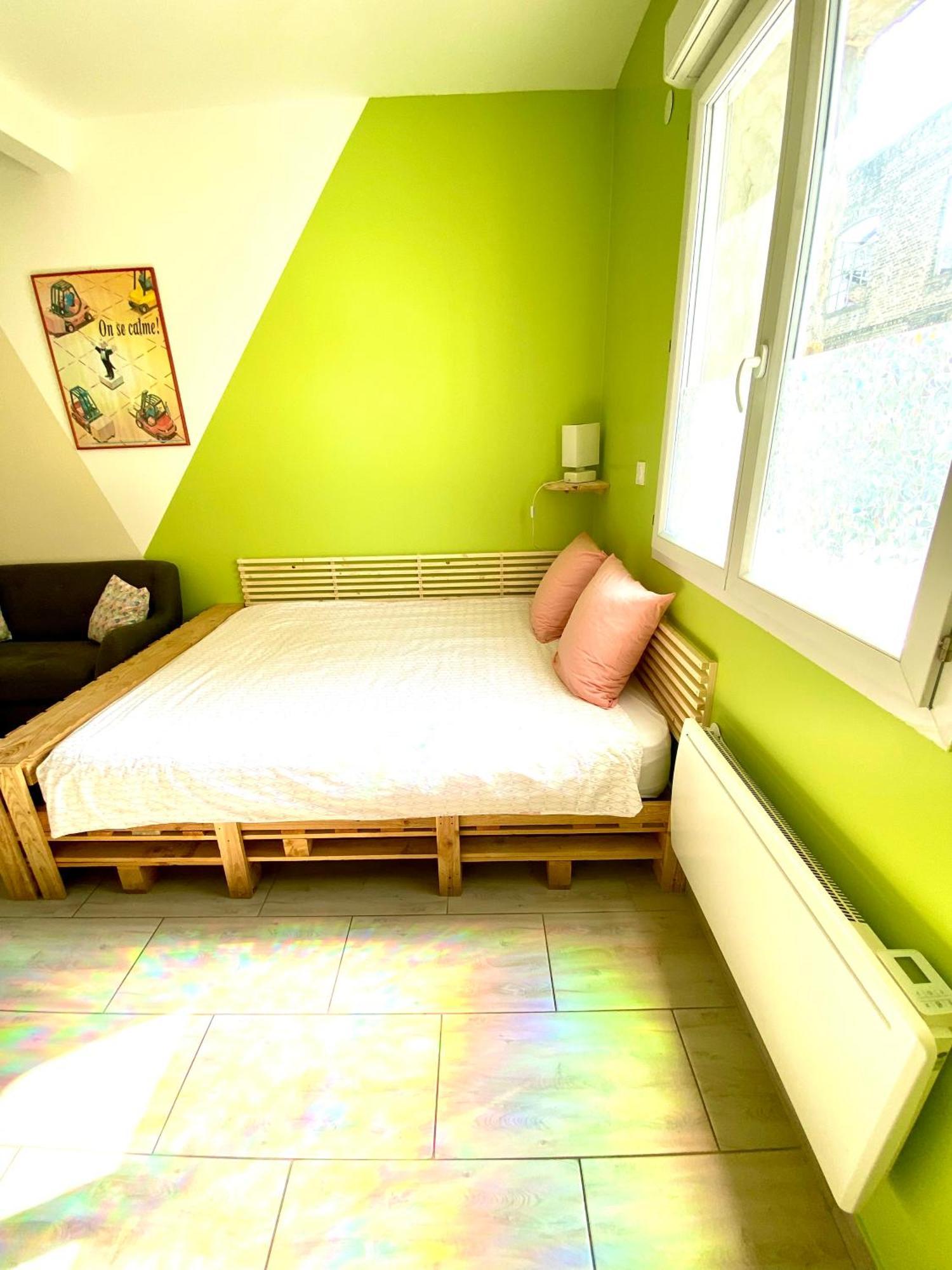 La Petite Escapade Apartment Calais Bagian luar foto
