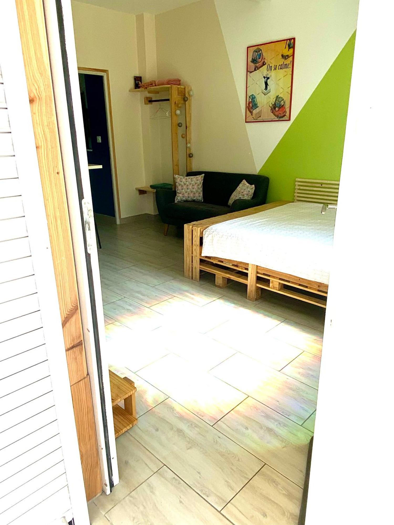 La Petite Escapade Apartment Calais Bagian luar foto