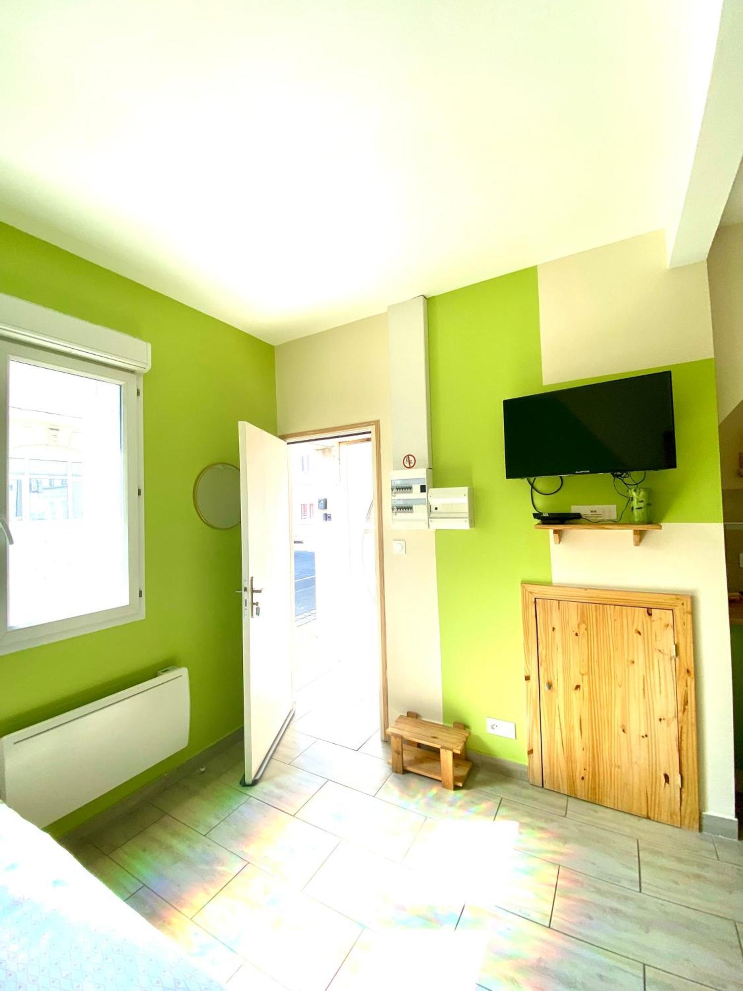 La Petite Escapade Apartment Calais Bagian luar foto
